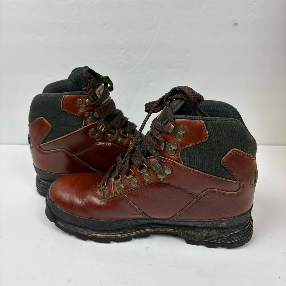 Vintage Raichle Swiss Men's Brown Leather Hiking Boots Lace-up Size 9 Heavy-duty